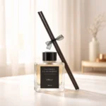 Premium αρωματικό χώρου diffuser Myrrh & Tonka 100ml σε τετράγωνο γυάλινο μπουκάλι — byOlympia
