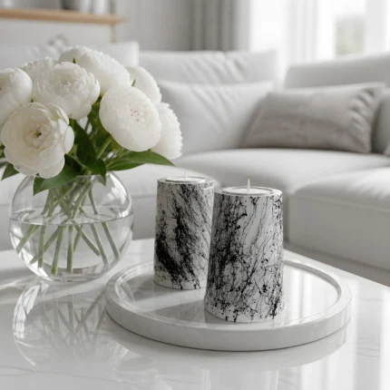 Σετ 2 κηροπηγίων Marble Noir σε λευκή πορσελάνη με μαύρο εφέ μαρμάρου